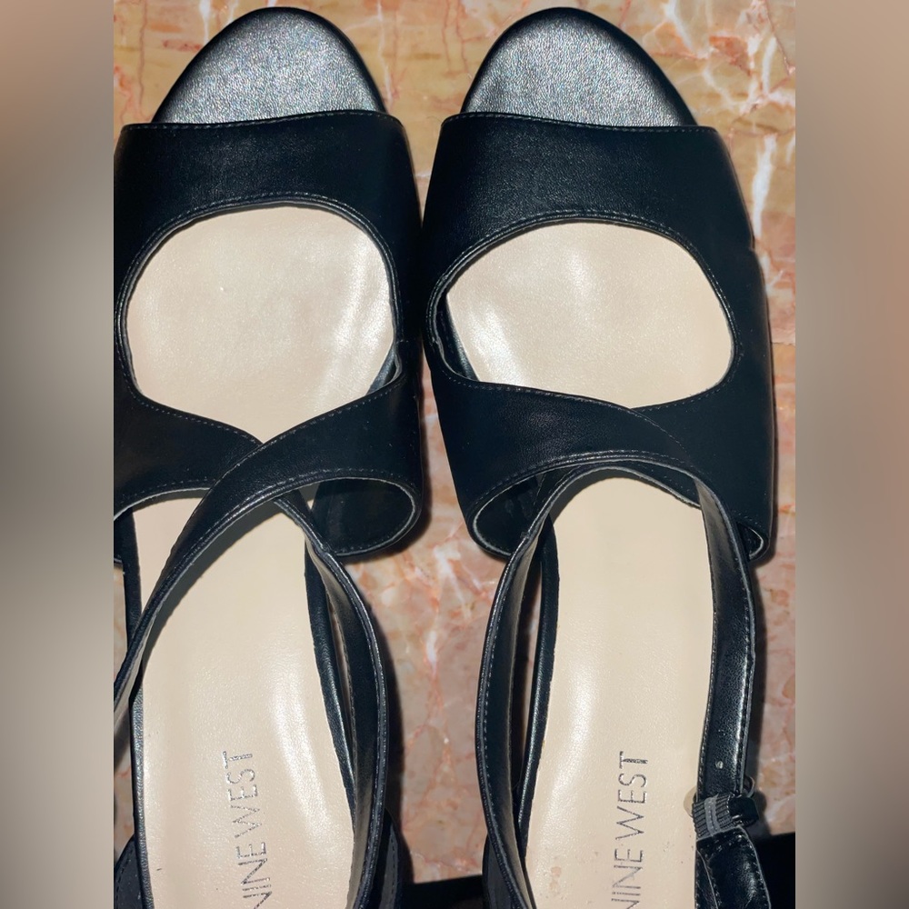 Nine West. New platform black leather heel